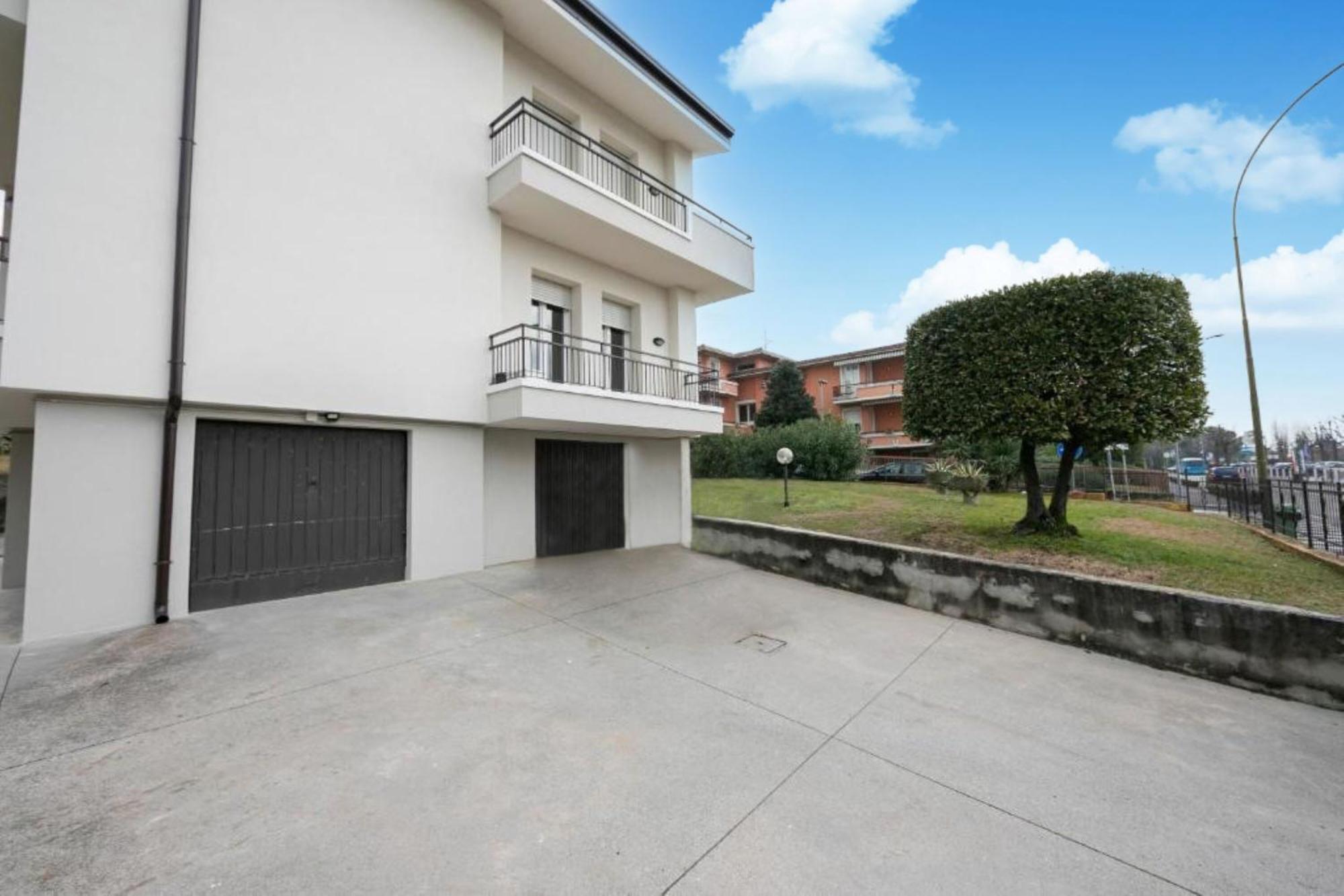Casa Michelangelo - Happy Rentals Desenzano del Garda Exteriér fotografie
